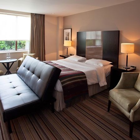 Britannia Daresbury Park Hotel & Spa Warrington Exterior foto